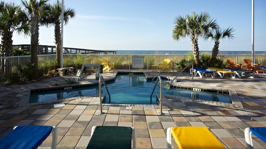 Resort Towers At North Myrtle 3*