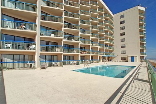 Hotel Oceans By Elliott 3*