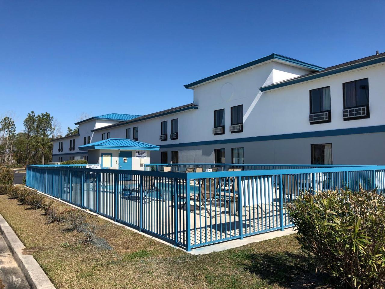 Baymont By Wyndham North Myrtle 2*