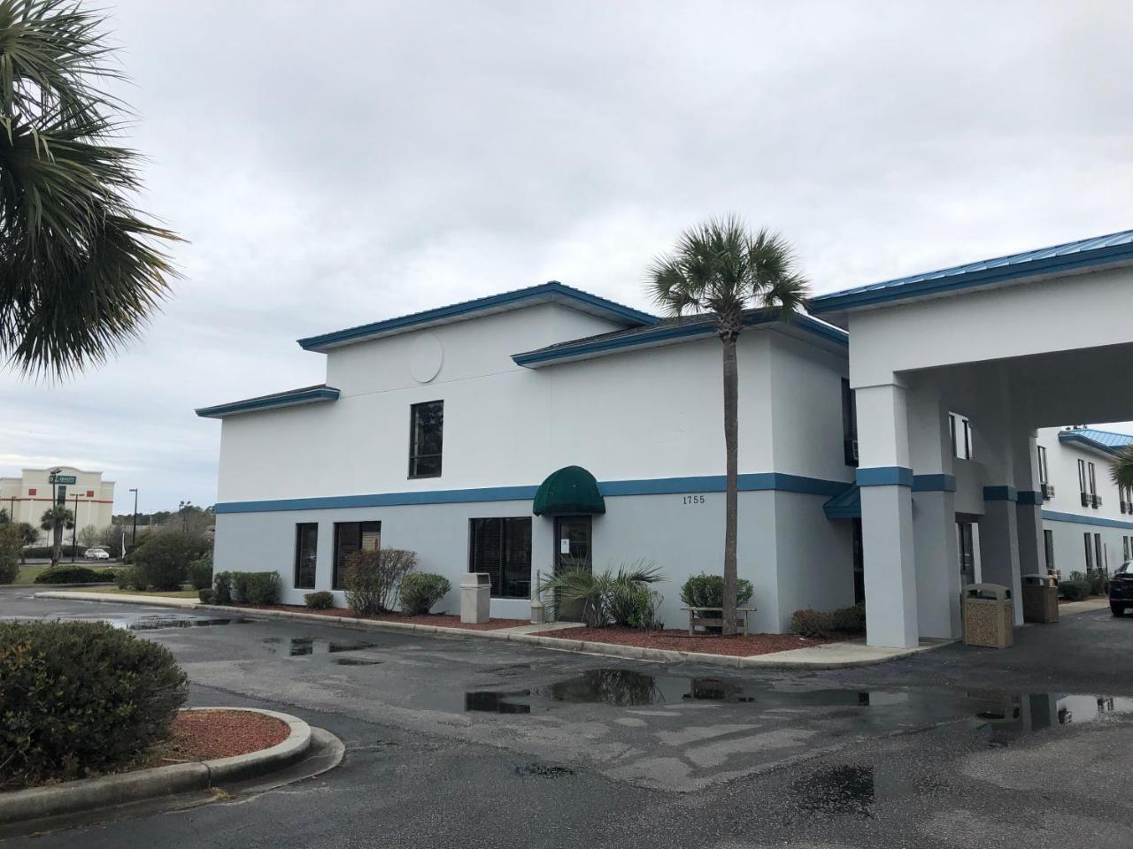 Baymont By Wyndham North Myrtle Hotel