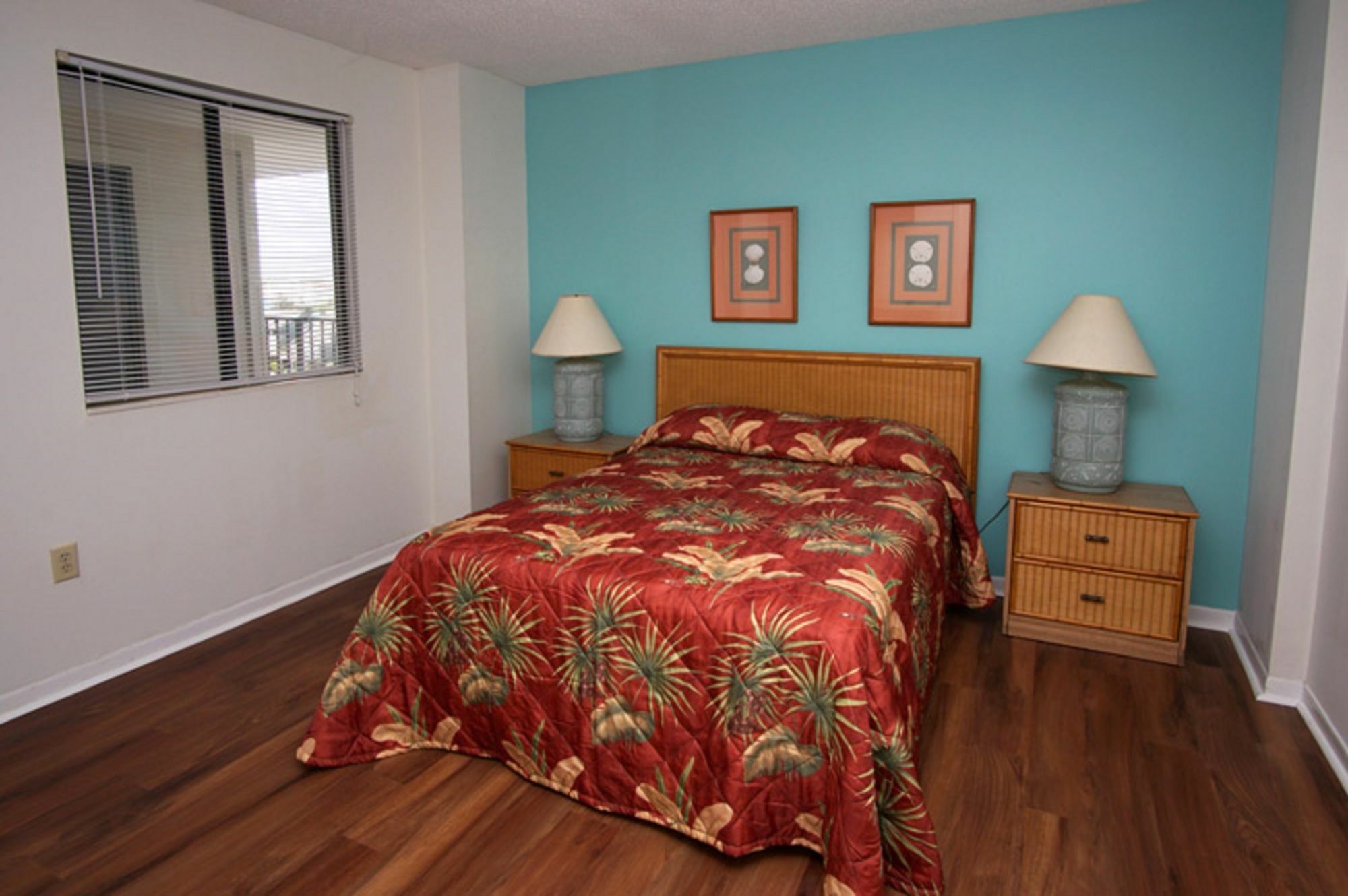 Hotel Units At Crescent Sands Of Windy Hill By Elliott 3*