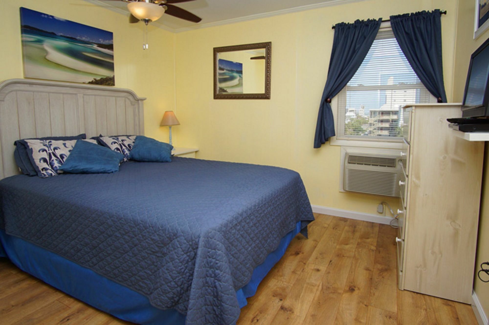 Units At Ocean Pier Iv By Elliott