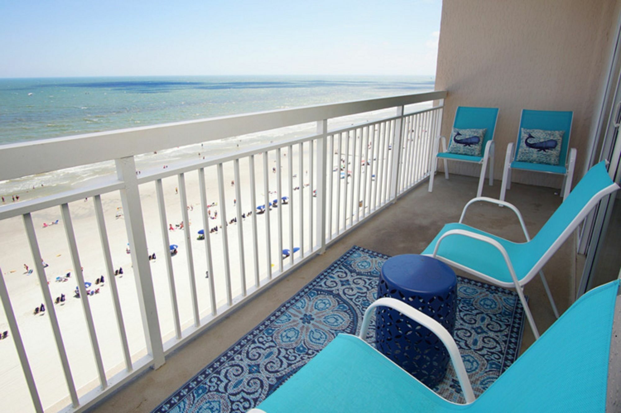 Units At Crescent Shores By Elliott