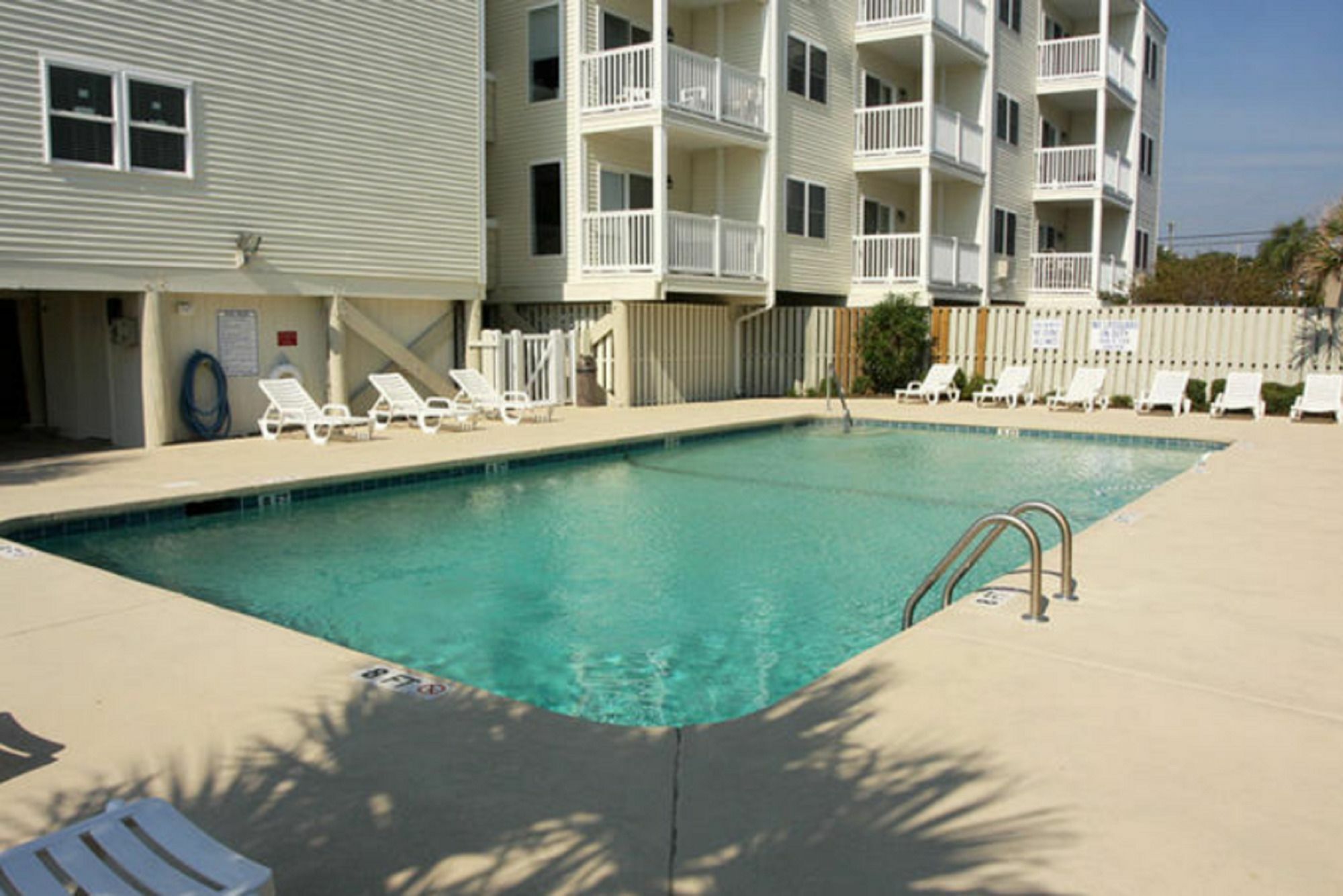 Units At Ocean Pier I By Elliott Hotel