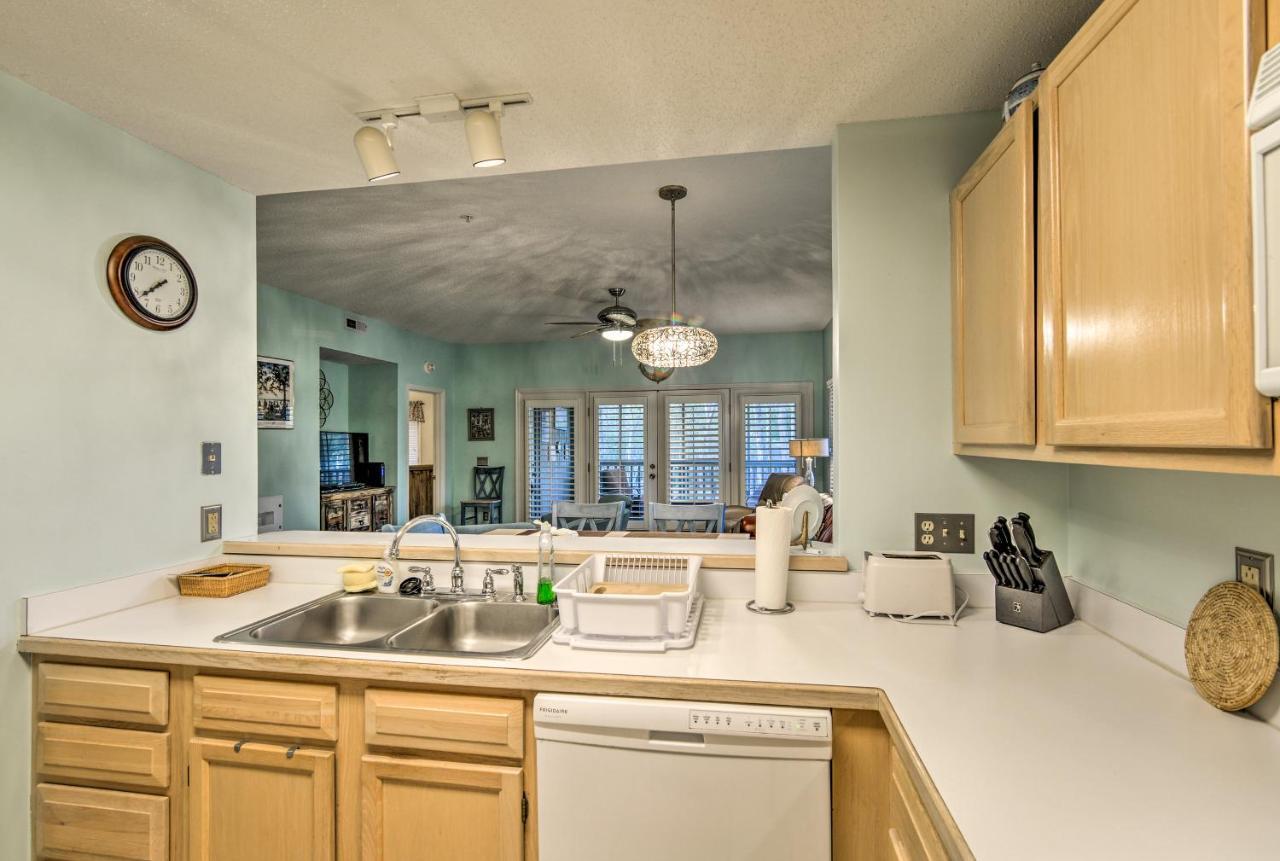Apartment With Porch 1 Mi To North Myrtle Beach! *