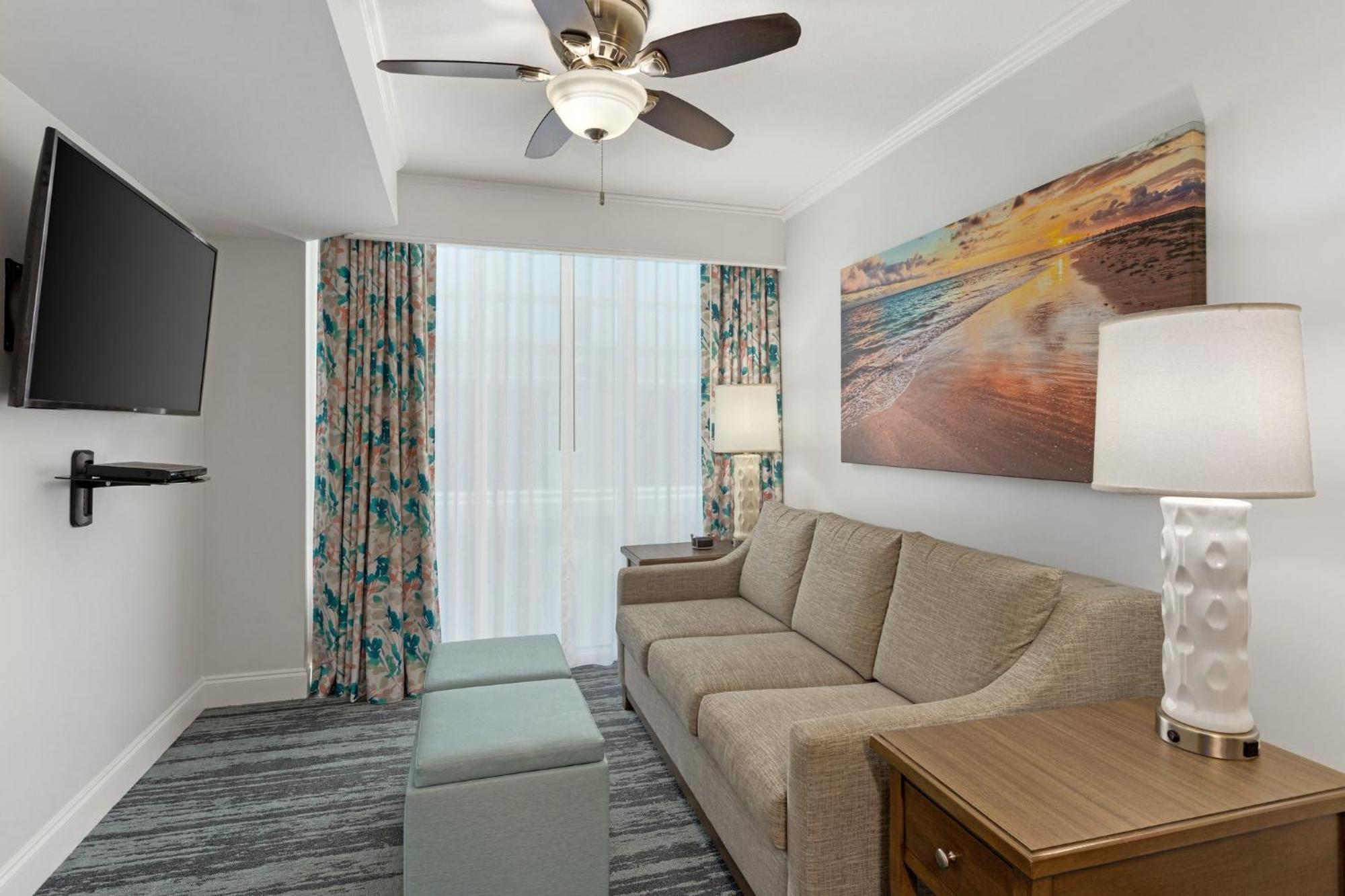 Club Wyndham Towers On The Grove 4*
