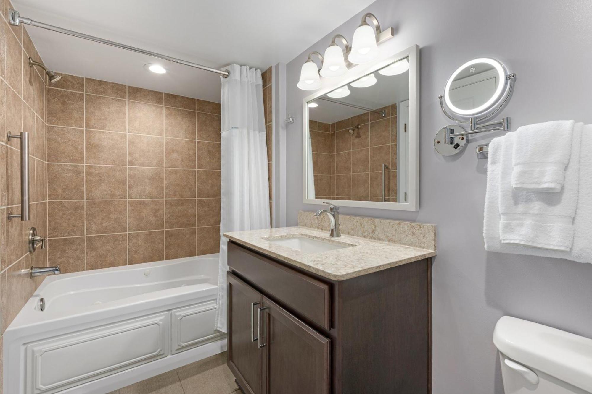 Club Wyndham Towers On The Grove 4* North Myrtle Beach