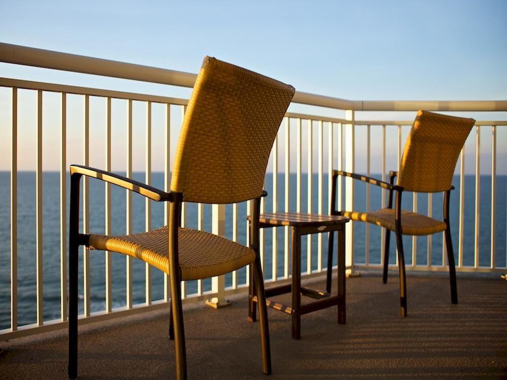 Resort Club Wyndham Towers On The Grove 4*