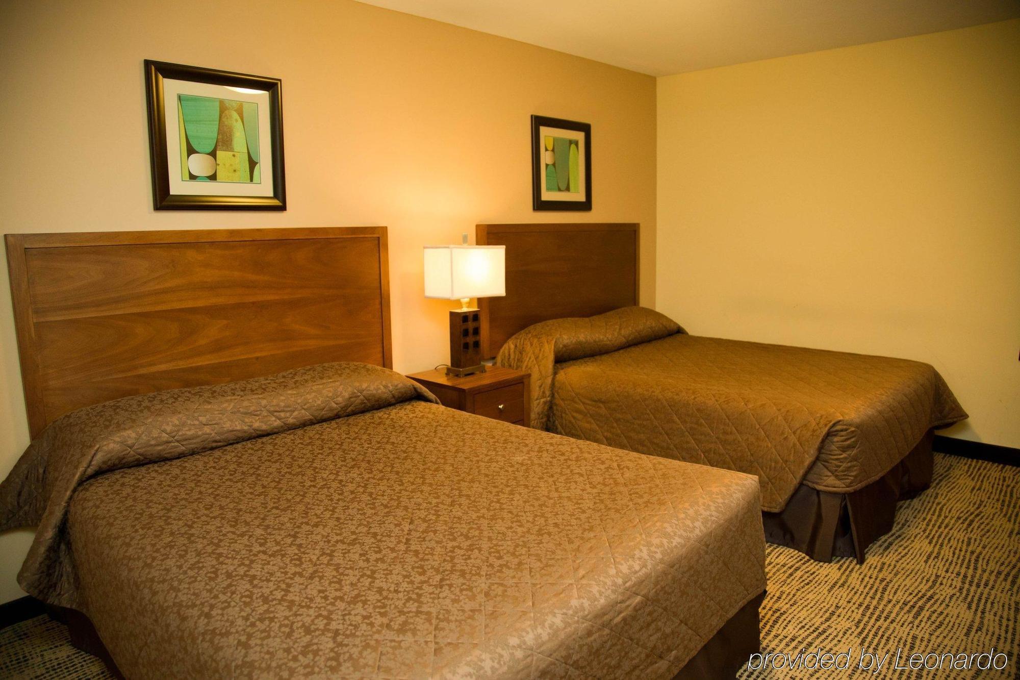 Resort Club Wyndham Towers On The Grove 4*