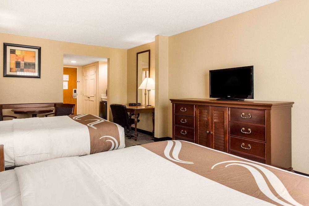 Quality & Hotel